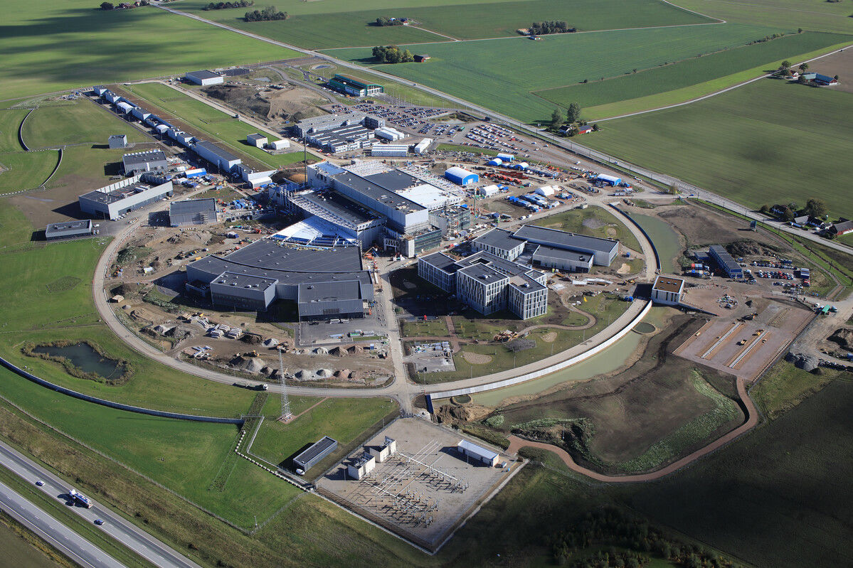 Aerial view over the ESS building site from 13 October 2020.