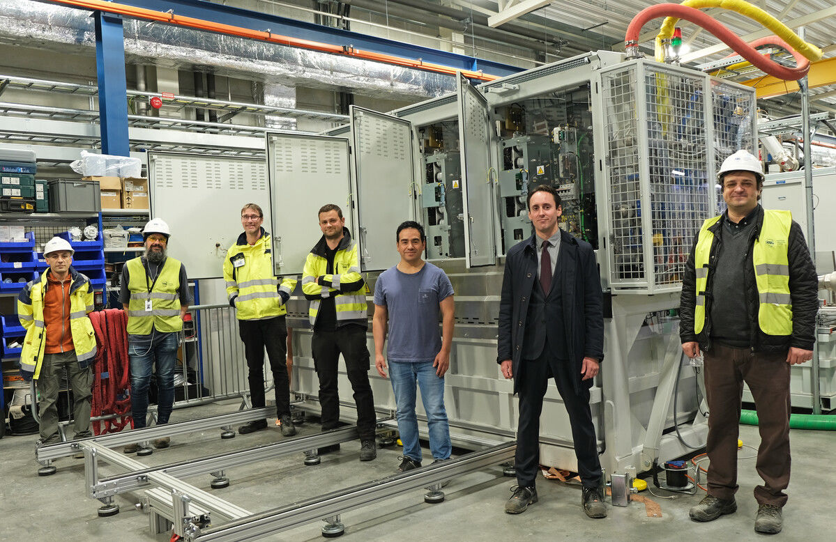 Members of the Electrical Power Systems Group who have been involved in the modulators work package.