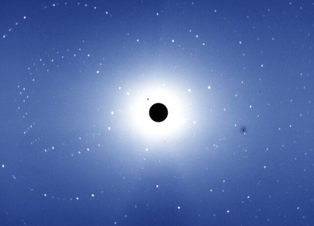 neutron diffraction pattern from crystal