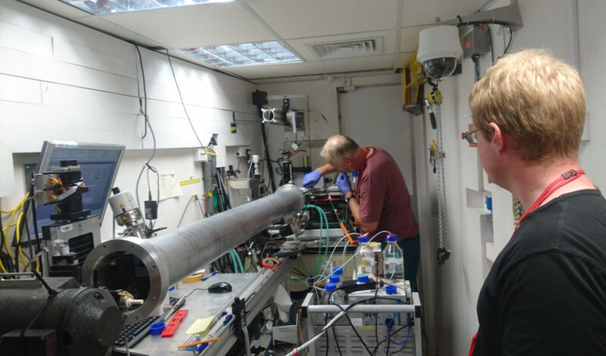 Professor Gerhard Gröbner and research engineer, Jörgen Åden, in the process of testing SURF, a neutron reflectometer at the ISIS research facility at Harwell in the UK. 