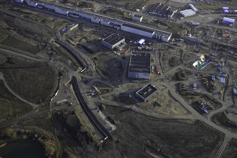 Aerial photo construction ESS