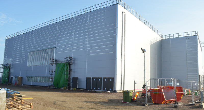 E-buildings facade ESS construction site