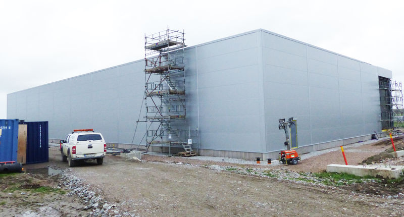 Logistic Center (F03)