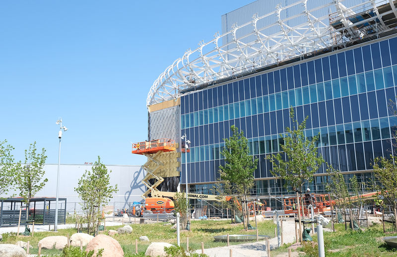 D02 Target Entrance facade cladding