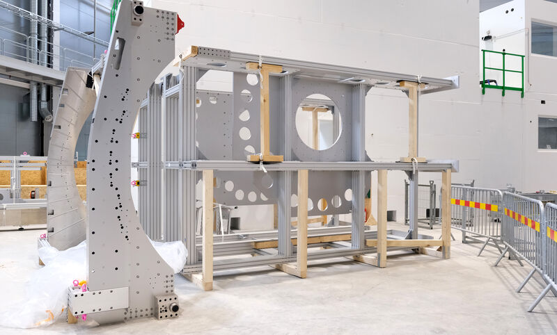 D01 DREAM detector supports