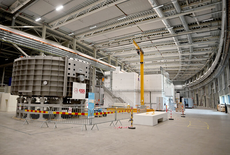The long instrument hall at ESS